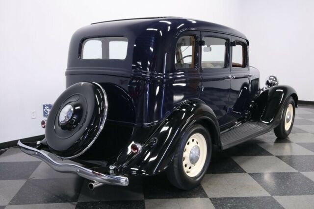 Plymouth 4 Door Sedan 1934 image number 13