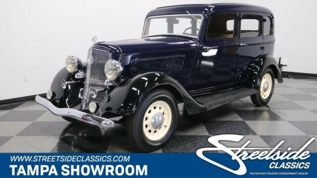 Plymouth 4 Door Sedan 1934 image number 24