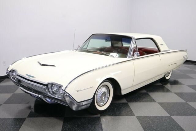 Ford Thunderbird 1961 image number 21