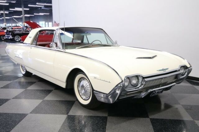 Ford Thunderbird 1961 image number 41