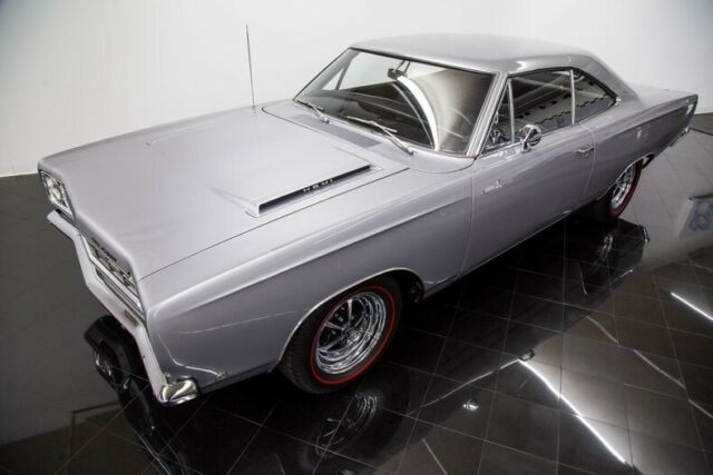 Plymouth Road Runner 1968 image number 18