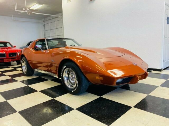 Chevrolet Corvette 1976 image number 0