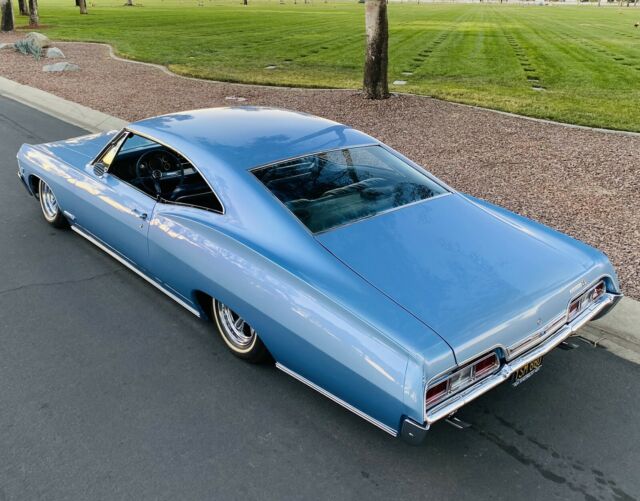 Chevrolet Impala 1967 image number 2