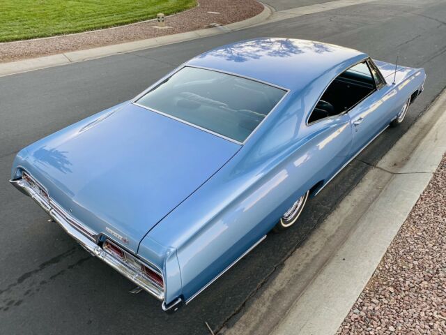 Chevrolet Impala 1967 image number 9