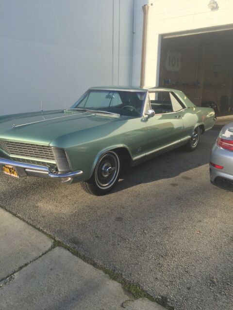 Buick Riviera 1965 image number 15