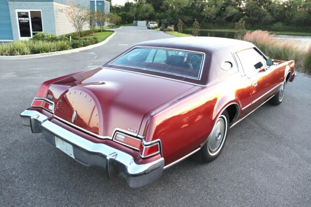 Lincoln Continental 1974 image number 27