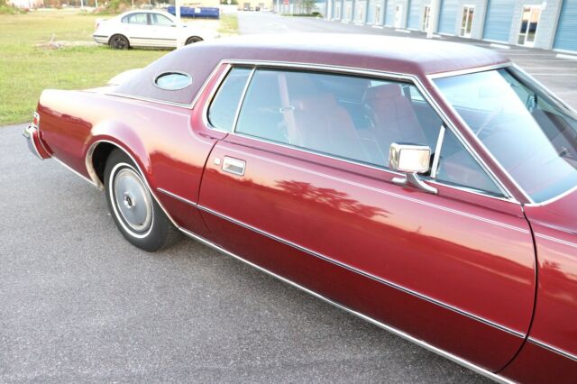 Lincoln Continental 1974 image number 31