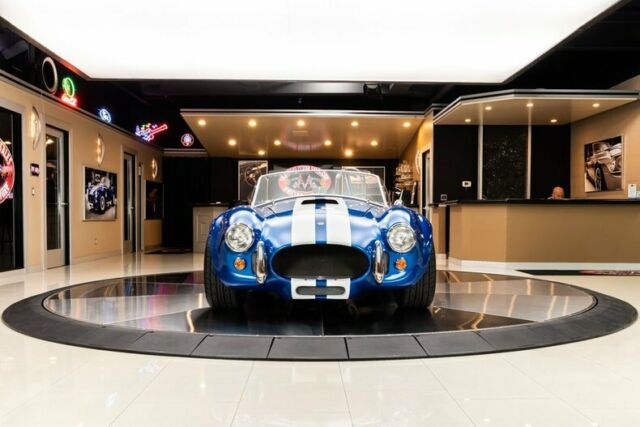 Shelby Cobra 1965 image number 29