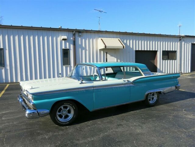 Ford Galaxie, 332ci Auto, P/S 1959 image number 2