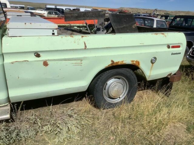 Ford F100 1973 image number 1