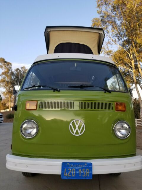 Volkswagen Bus/Vanagon 1979 image number 11