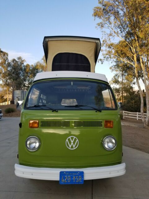 Volkswagen Bus/Vanagon 1979 image number 33