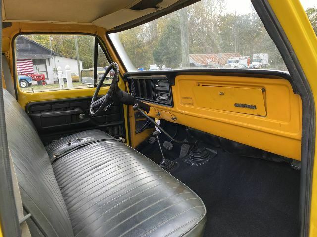 Ford F-250 1977 image number 21