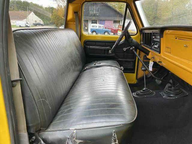 Ford F-250 1977 image number 22