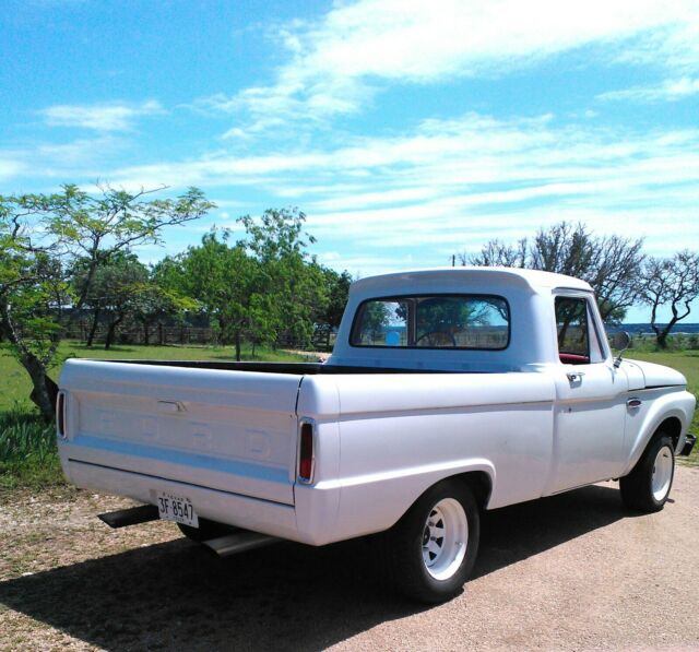 Ford F-100 1965 image number 2