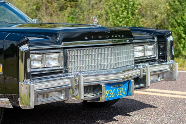 Cadillac Eldorado 1977 image number 3