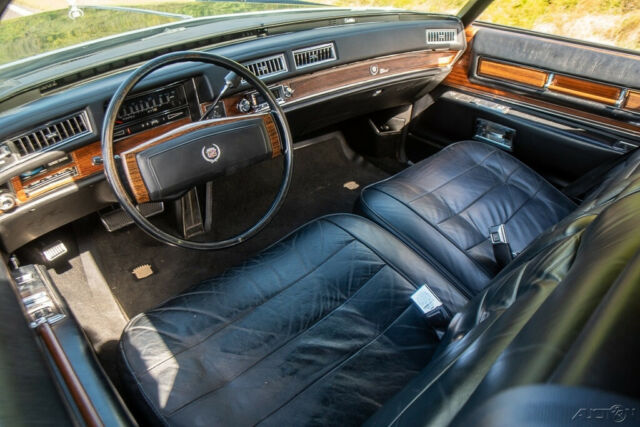 Cadillac Eldorado 1977 image number 34