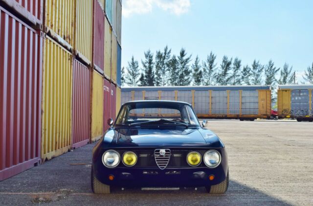 Alfa Romeo GTV 1971 image number 5