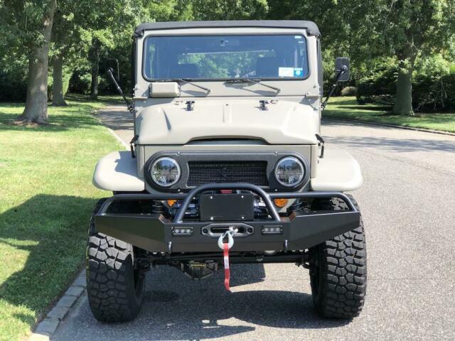 Toyota FJ43 1971 image number 45