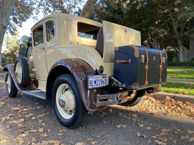 Ford Model A 1930 image number 12