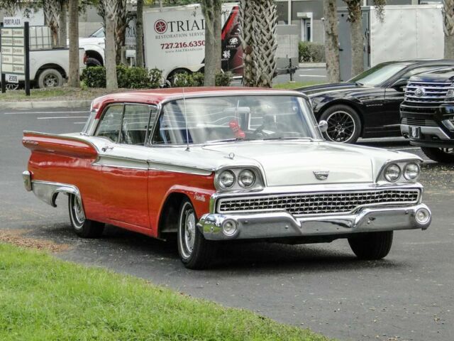 Ford Fairlane 1959 image number 12