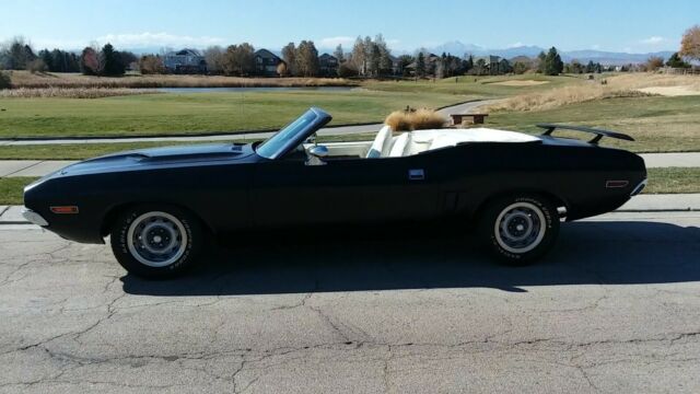 Dodge Challenger 1971 image number 18