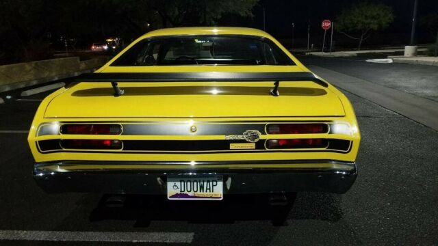 Plymouth Duster 1970 image number 1