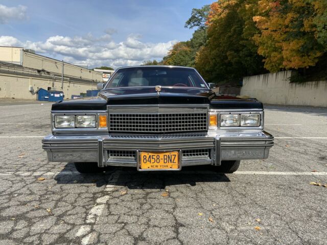 Cadillac DeVille Coupe 1979 image number 16