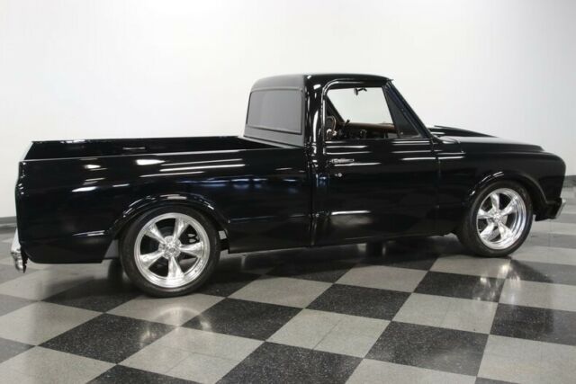 Chevrolet C-10 1967 image number 14