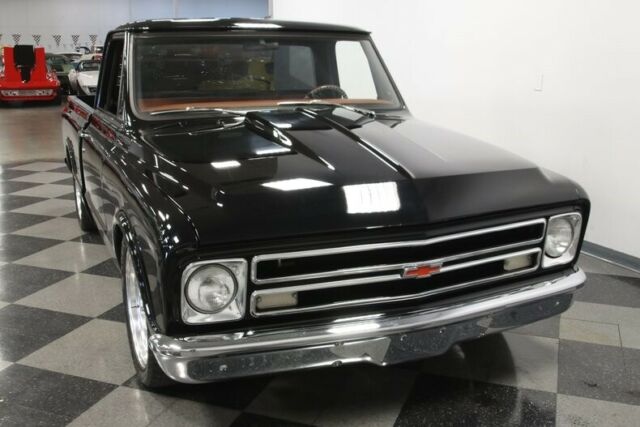 Chevrolet C-10 1967 image number 18