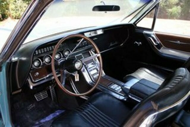 Ford Thunderbird 1964 image number 32