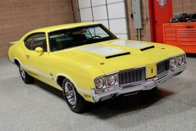 Oldsmobile Cutlass W31 1970 image number 0