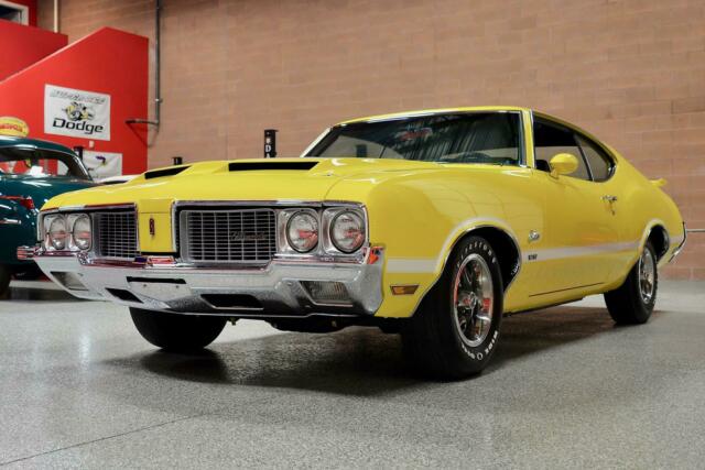 Oldsmobile Cutlass W31 1970 image number 19