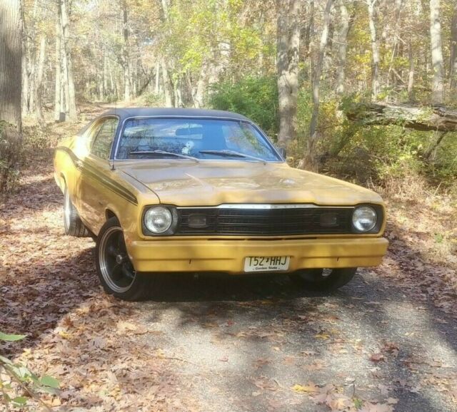 Plymouth Duster 1973 image number 2