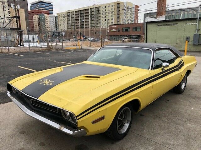 Dodge Challenger 1971 image number 17