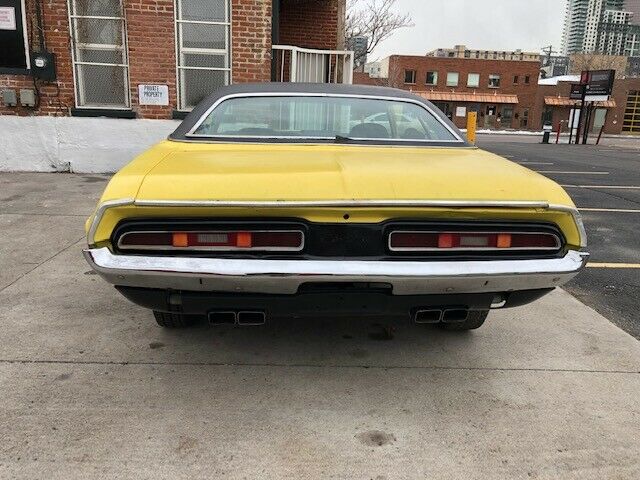 Dodge Challenger 1971 image number 23