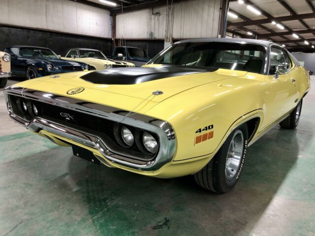 Plymouth GTX 1971 image number 0