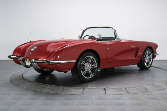 Chevrolet Corvette 1960 image number 1