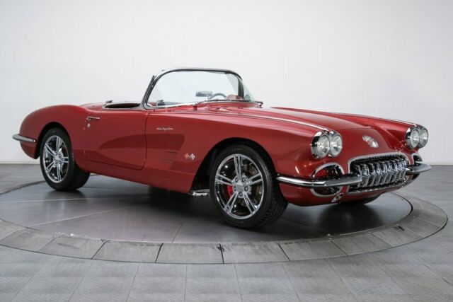 Chevrolet Corvette 1960 image number 10