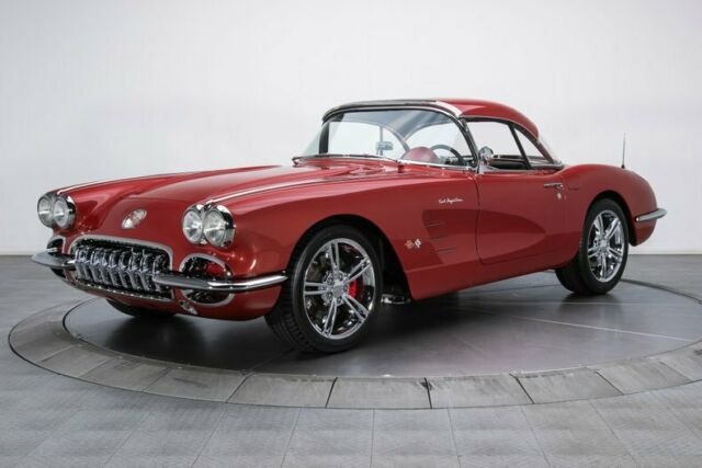 Chevrolet Corvette 1960 image number 32