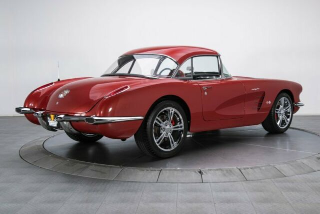 Chevrolet Corvette 1960 image number 33