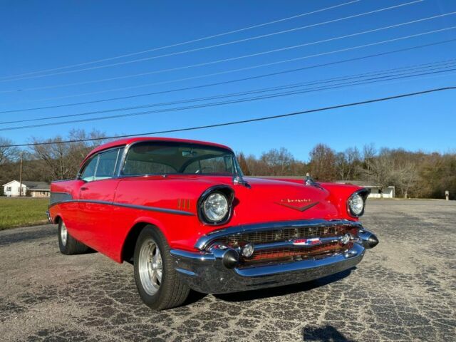 Chevrolet Bel Air/150/210 1957 image number 28