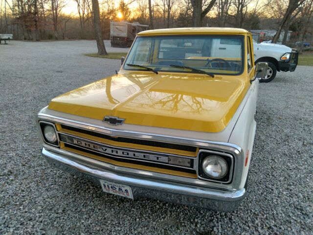 Chevrolet C-10 1970 image number 26