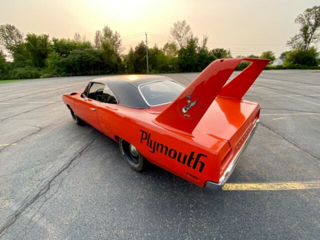 Plymouth Road Runner 1970 image number 29