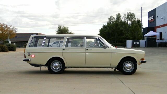 Volvo 145S WAGON 1969 image number 21