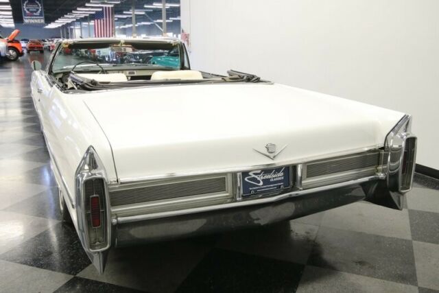 Cadillac DeVille 1965 image number 10