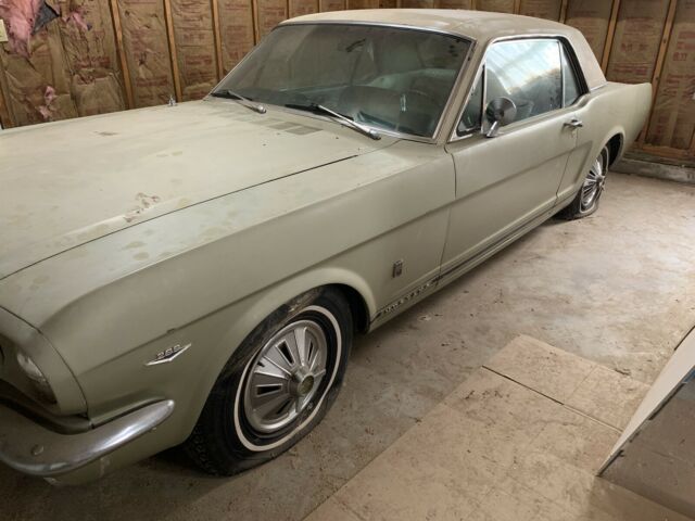 Ford Mustang 1966 image number 23