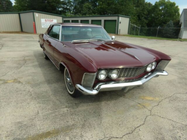 Buick Riveria 1963 image number 29