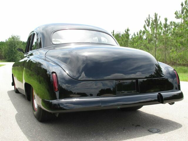 Chevrolet Business Coupe 1950 image number 4