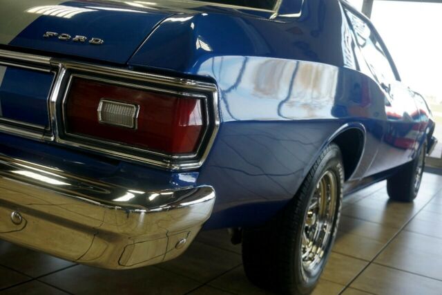 Ford Torino 1975 image number 15